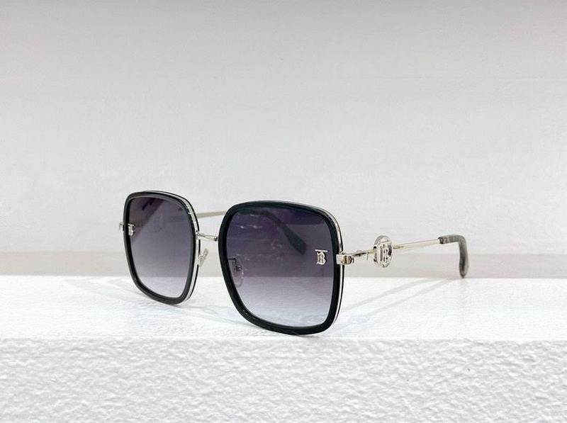 Burberry Sunglasses 362